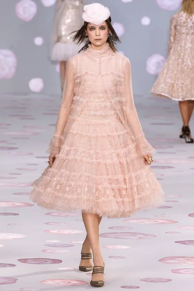 Look 35